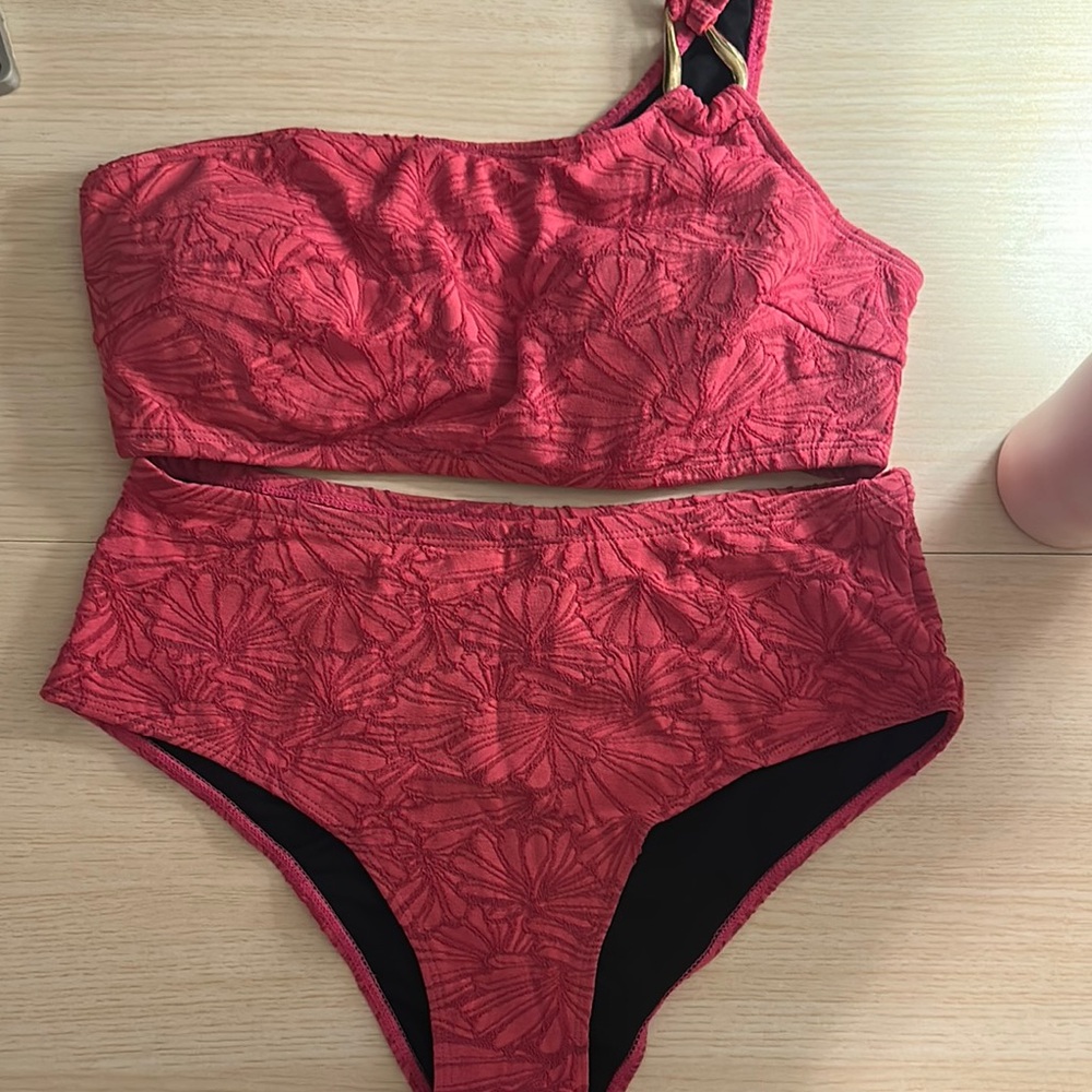 SHEIN Pink Bikini Set - Never Worn